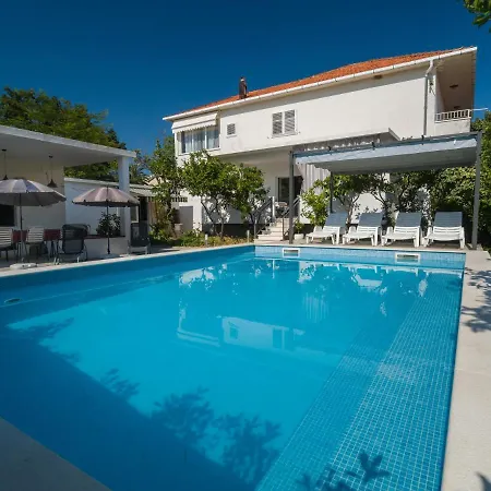 Family-friendly With Swimming Pool Orebic, Peljesac - 14644 Lejlighed *