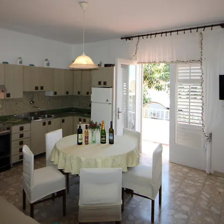 Family-friendly With Swimming Pool Orebic, Peljesac - 14644 شقة أوروبيتش