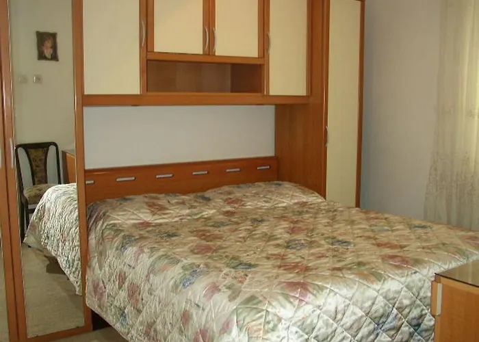 Family-friendly With Swimming Pool Orebic, Peljesac - 14644 Lejlighed *